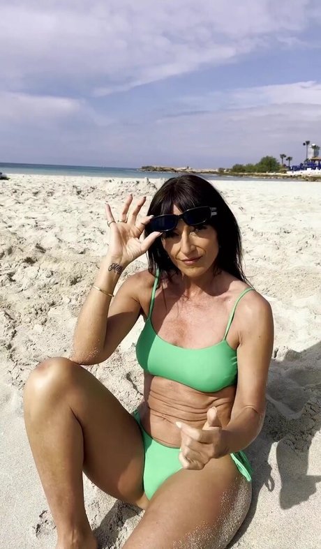 famous girls onlyfans hot sex pictures