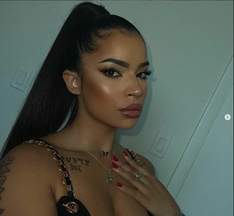 xenathewitch star pornographic galleries