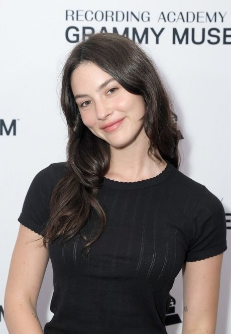 Gracie Abrams star hot pic