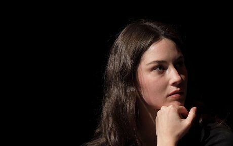 Gracie Abrams top profile image