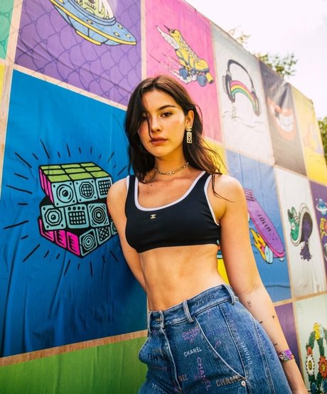 Gracie Abrams best pornstar image