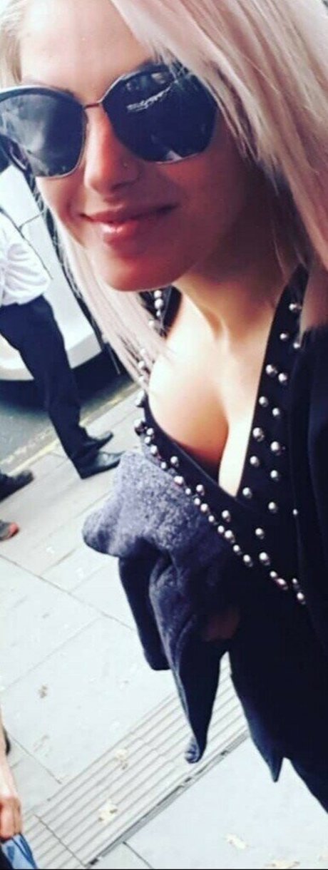 Alexa Bliss high quality model gallery
