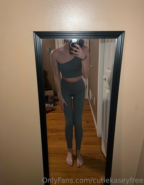 cutiekaseyfree top pornstar pic