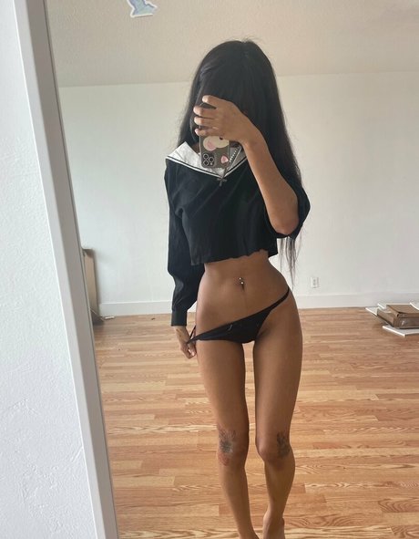 sadgyaru free model image