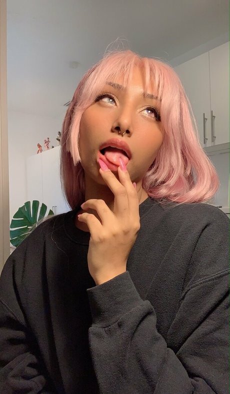 black hair onlyfans porno pictures