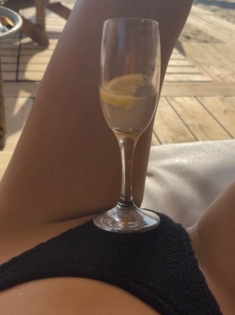 nicoleevien pornstar hot pic