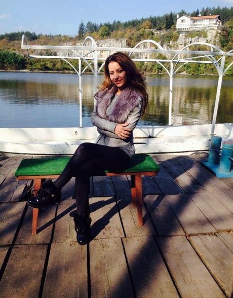 Marinela Adalbertova beautiful star pics