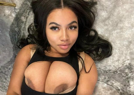 summer free onlyfans free nude pictures
