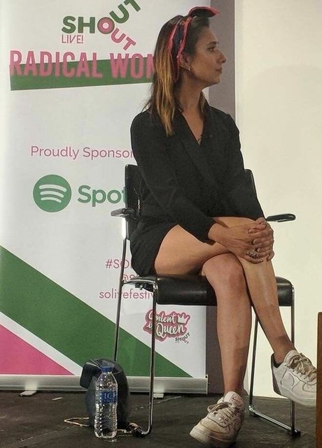 Anita Rani star image