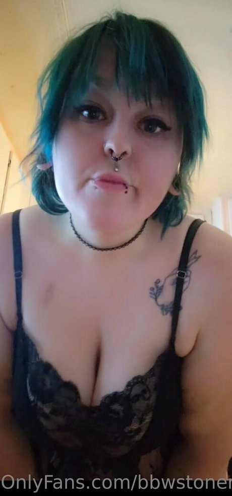 lilbbwstoner nude pornstar picture