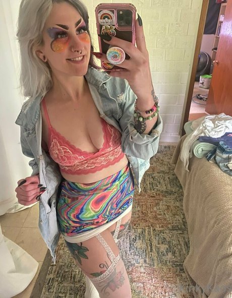 kinkykaoskings art actress photos