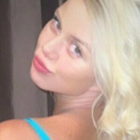 kenziziiii pornographic actress image