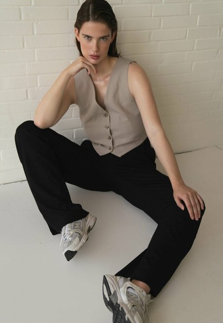 Benthe Ten Broek pornstar adult image