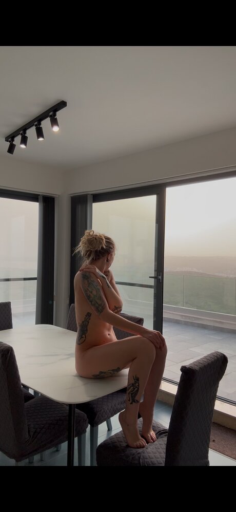 Fakeannalee pornstar top image