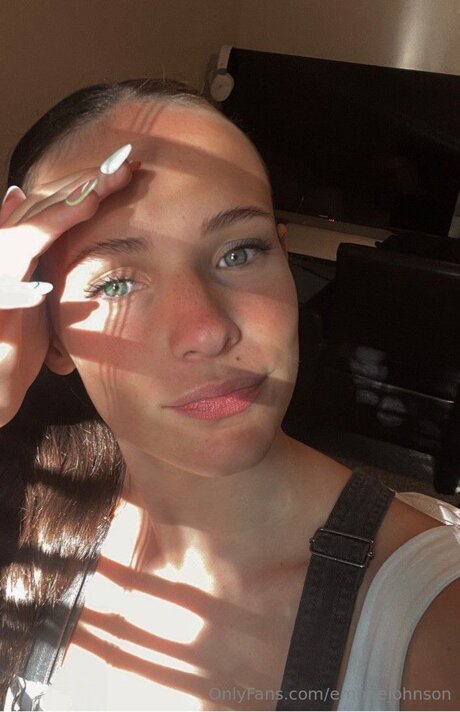 Emmiejohnson beautiful star pictures