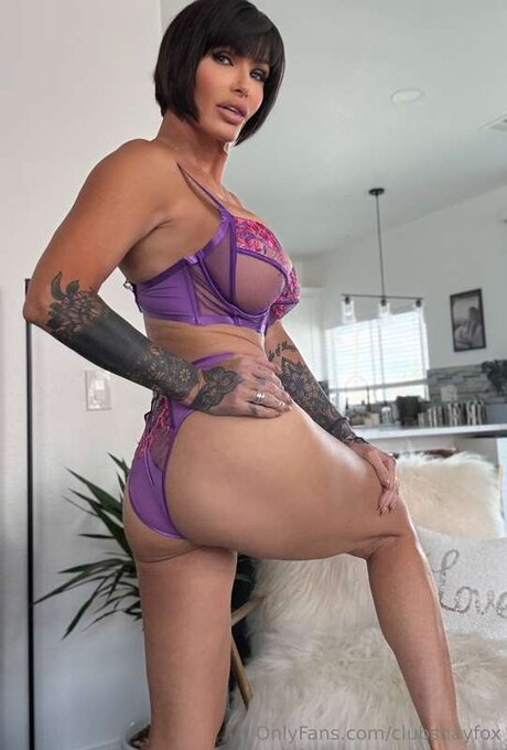 Clubshayfox model pretty galleries