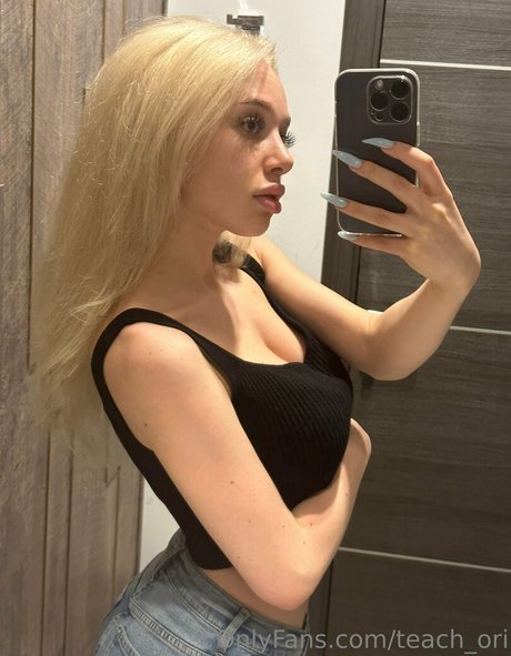 teach ori pornstar adult photos