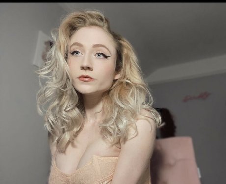 Janet Devlin exclusive actress archive