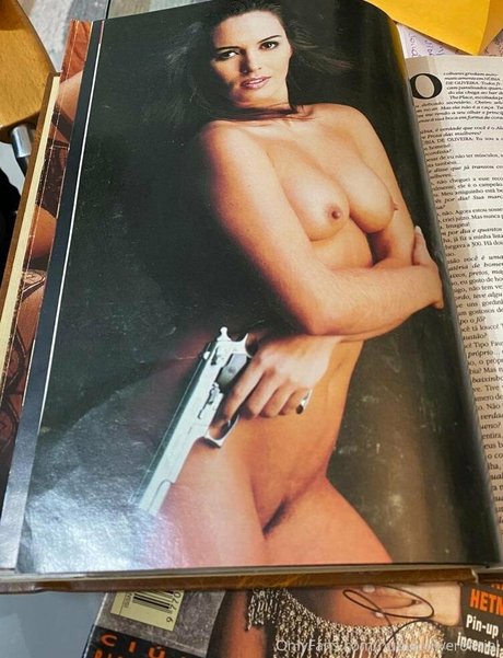 Nubia Oliver sexy star galleries