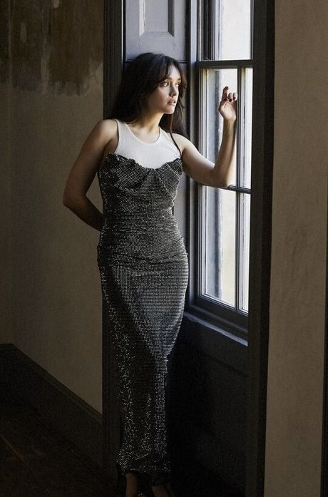 Olivia Cooke sexy star images