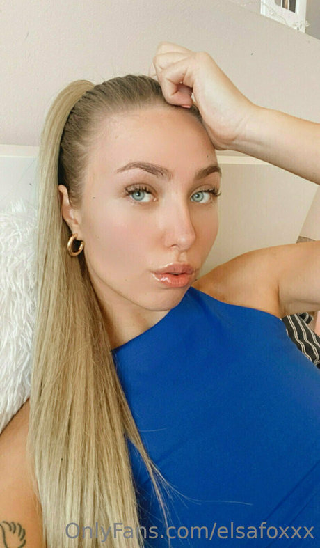 elsafoxxx model sex pics
