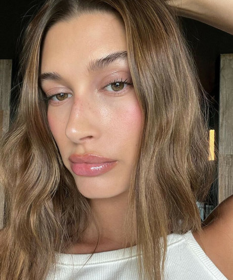 Hailey Baldwin Bieber star nice img