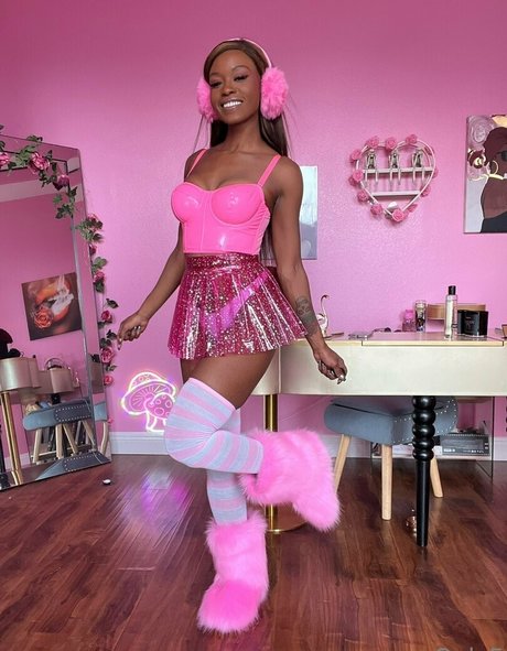 jezabelvisser high quality pornstar pic