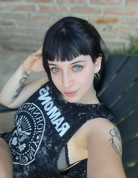 babecrazyy sexy star pic