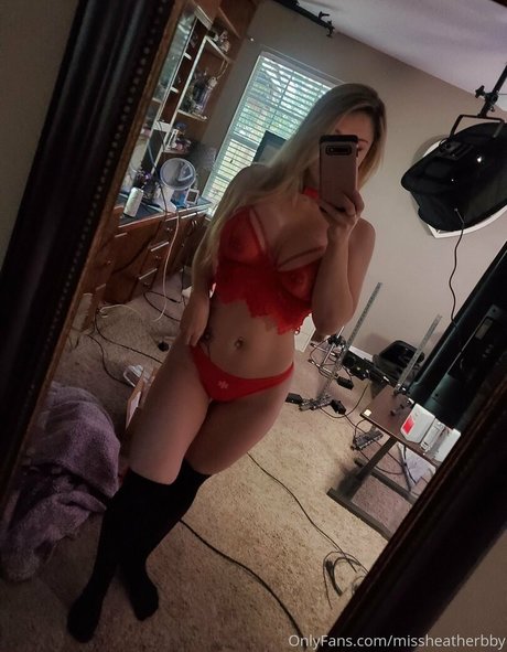 amateur naked onlyfans beautiful naked img
