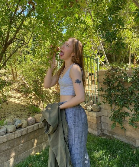 Jordanburton hd pornstar photo