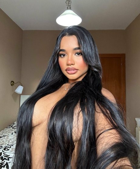Mafe Ibarguen exclusive model archive