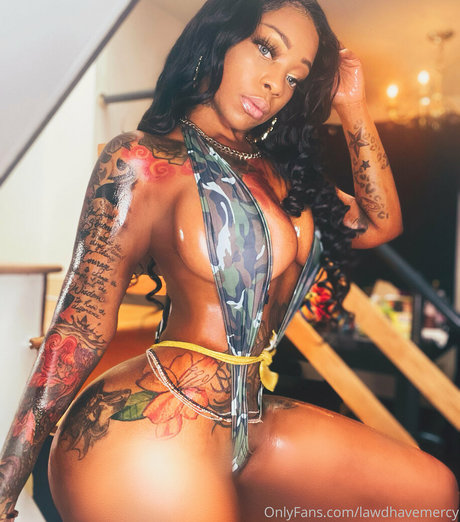 lawdhavemercy best model photo