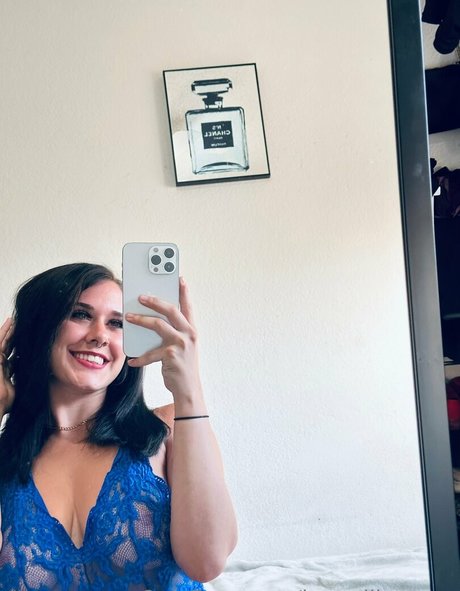 bustylilmegan pornstar naked images