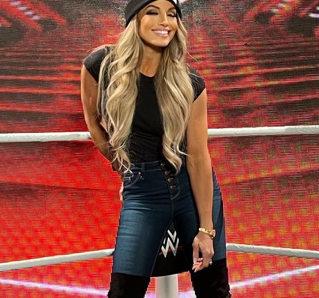 Trish Stratus model sex image