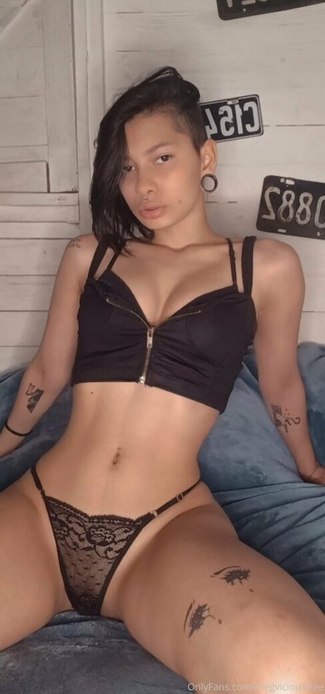Meg Vicious pornstar free photo