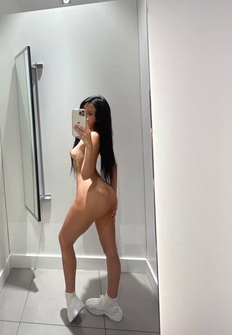 shefoekeeps pornstar exclusive photo