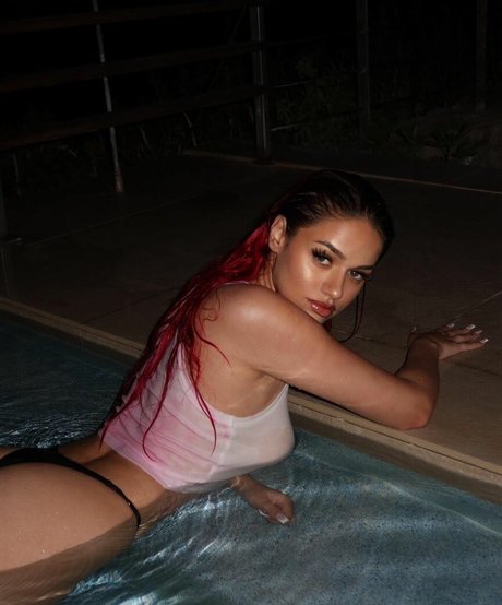 badmomzjay free pornstar picture