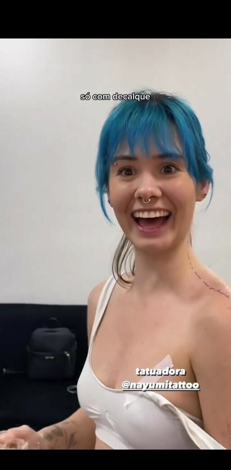 Julia K Barni profile image