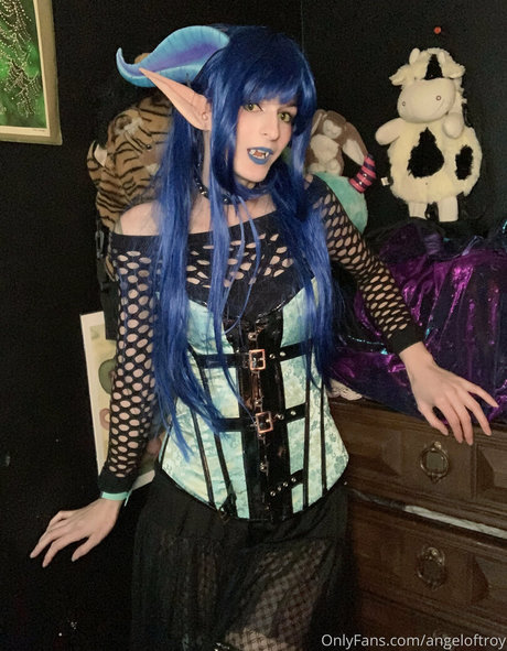 angeloftroy sex model pic