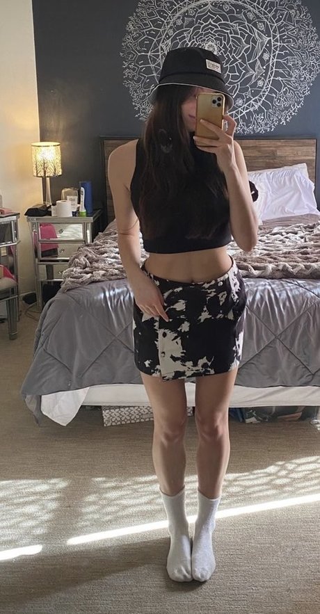 Kira Kosarin star xxx archive
