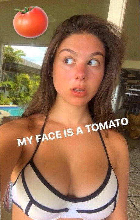 Kira Kosarin high quality model pic