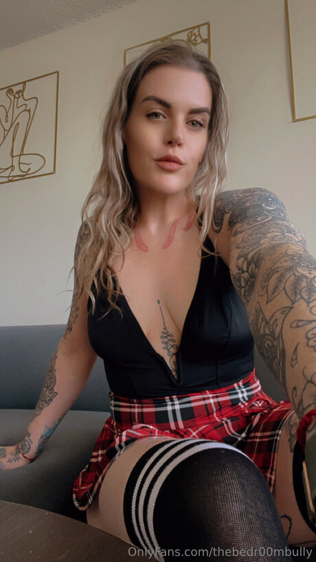 thebedr00mbully perfect actress pics