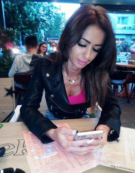 roxanaionescu star best pics