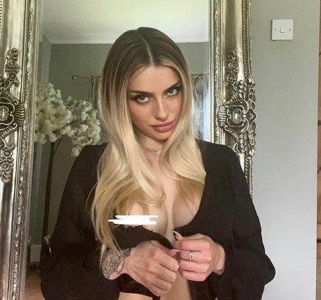 peachypops pornstar sexy galleries