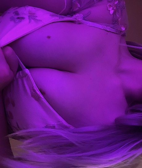 sinnnsro sex actress picture