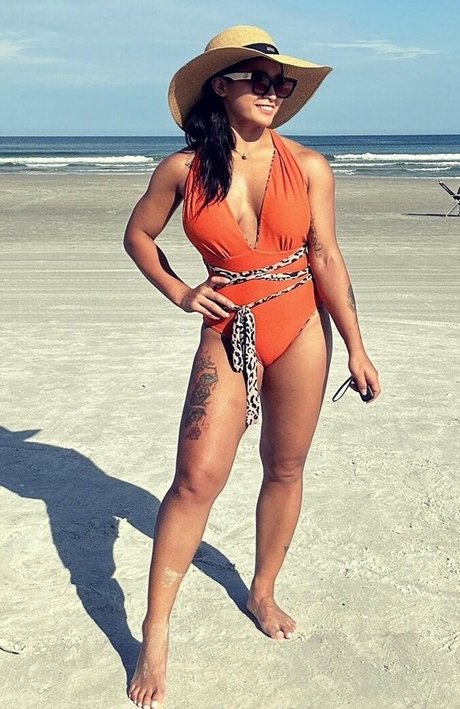 thigh onlyfans sexy naked image
