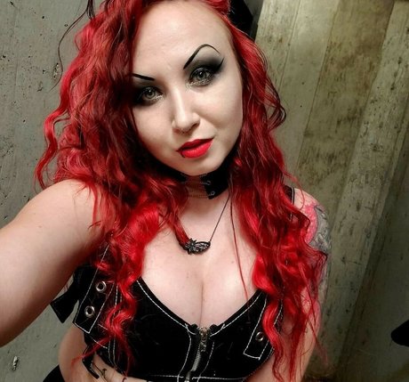 Abadon model pornographic archive