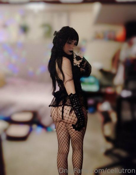 Cellutron art pornstar pics