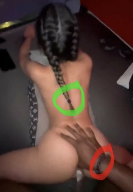 beautiful asian onlyfans nude img