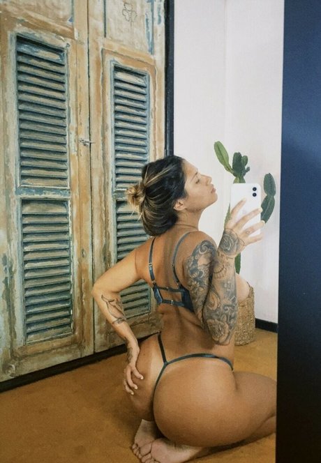 Julia Bhering star nude img